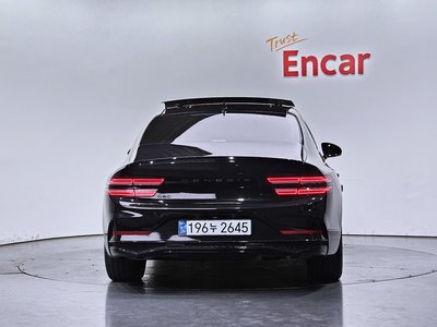 GENESIS G80 (RG3) - 4