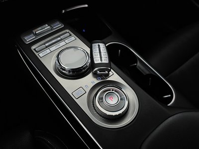 صورة مصغرة 12 لـ 2021 Genesis GV70