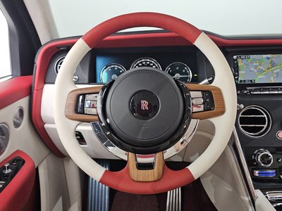 ROLLS-ROYCE CULLINAN - 10