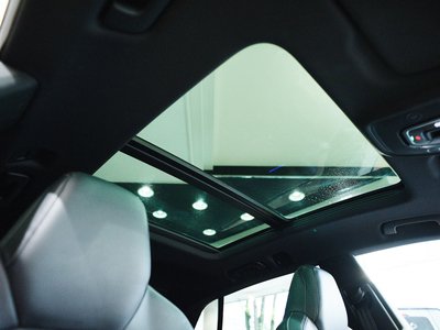 2023 AUDI Q8 photo 4