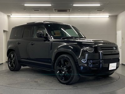 LAND ROVER DEFENDER - 8