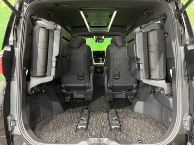 TOYOTA ALPHARD - 10