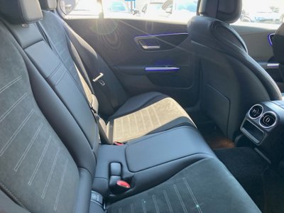 2025 Mercedes-BENZ GLC — миниатюра 25