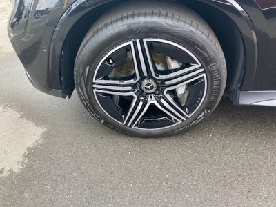2025 Mercedes-BENZ GLC — миниатюра 21