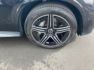 2025 Mercedes-BENZ GLC — миниатюра 20