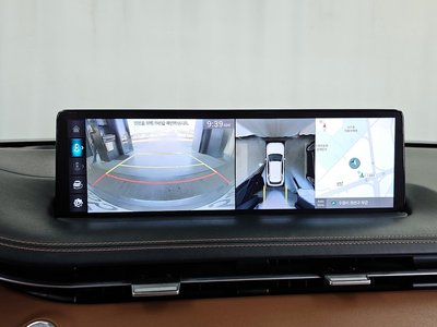 2021 Genesis GV70 thumbnail 16