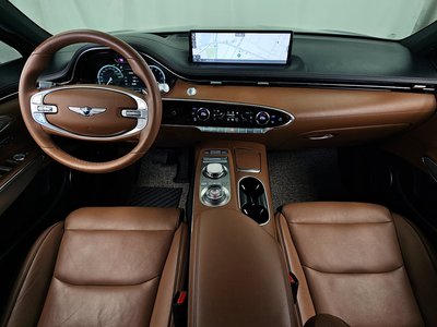 صورة 5 لـ 2021 Genesis GV70