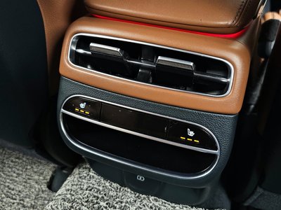 2021 Genesis GV70 thumbnail 19