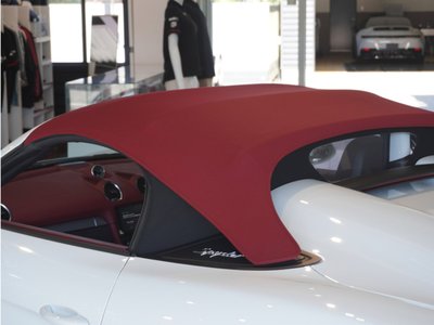 PORSCHE 718 SPYDER - 8