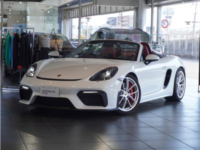 PORSCHE 718 SPYDER - 6