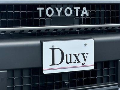 TOYOTA LAND CRUISER - 7