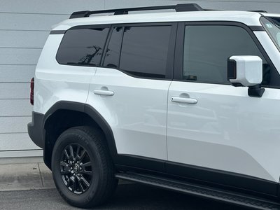 TOYOTA LAND CRUISER - 9