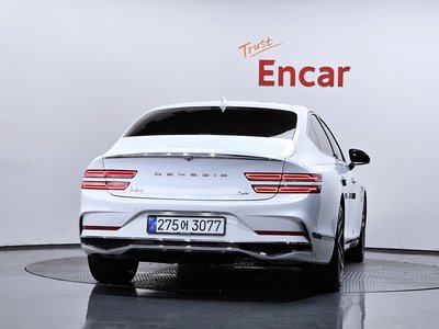 GENESIS G80 (RG3) - 4
