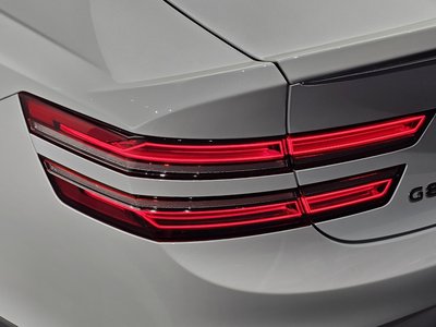 GENESIS G80 (RG3) - 10