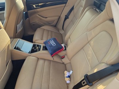 PORSCHE PANAMERA - 4