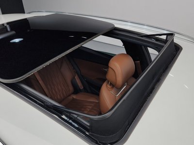 2023 Genesis GV70 — миниатюра 19