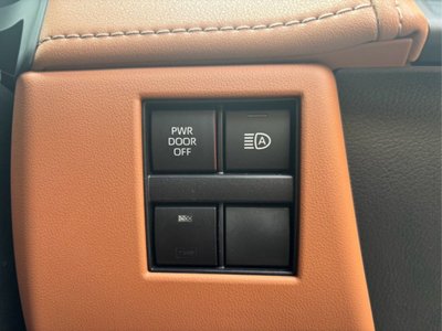 صورة مصغرة 12 لـ 2025 Toyota VELLFIRE