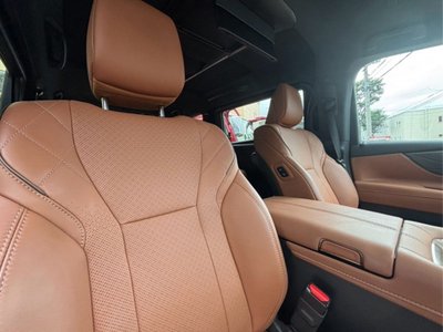 صورة 8 لـ 2025 Toyota VELLFIRE