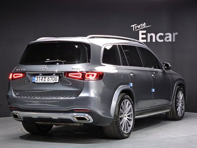 MERCEDES-BENZ GLS - 4