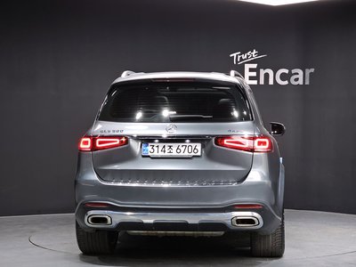 MERCEDES-BENZ GLS - 3