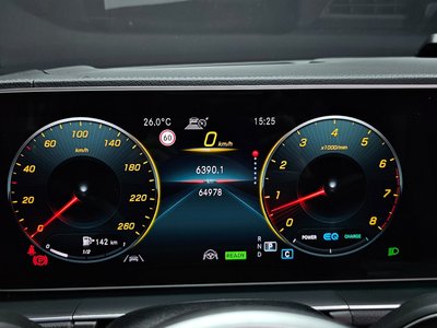 MERCEDES-BENZ GLS - 8