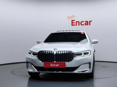 BMW 7 SERIES - 2