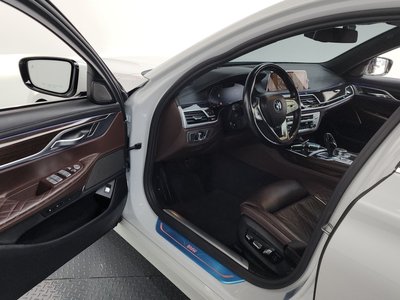 BMW 7 SERIES - 10