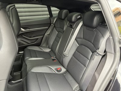 2024 Porsche TAYCAN 缩略图 19