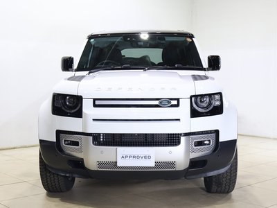 LAND ROVER DEFENDER - 8