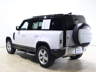 LAND ROVER DEFENDER - 2