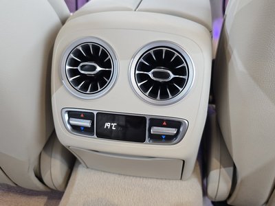 2023 Mercedes-BENZ GT AMG thumbnail 35