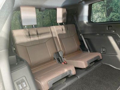 TOYOTA LAND CRUISER 250 - 10
