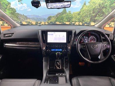 TOYOTA ALPHARD - 2