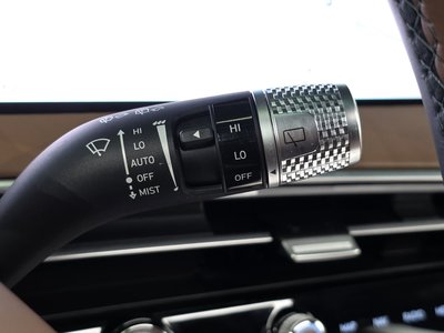2025 Genesis GV70 thumbnail 28