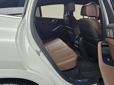 2020 BMW X6 缩略图 17