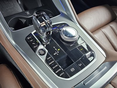 2020 BMW X6 缩略图 12