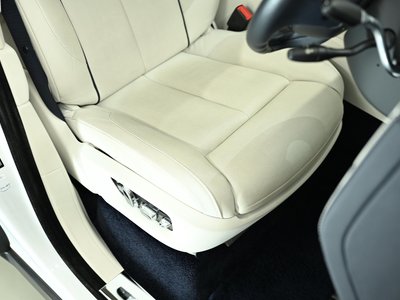 صورة 57 لـ 2018 ROLLS-ROYCE CULLINAN