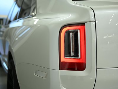 صورة 19 لـ 2018 ROLLS-ROYCE CULLINAN