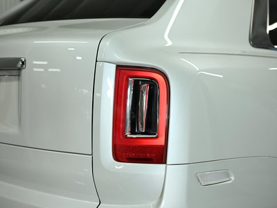 صورة 18 لـ 2018 ROLLS-ROYCE CULLINAN