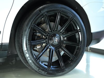 صورة 28 لـ 2018 ROLLS-ROYCE CULLINAN