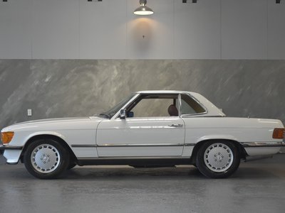 MERCEDES-BENZ SL - 2