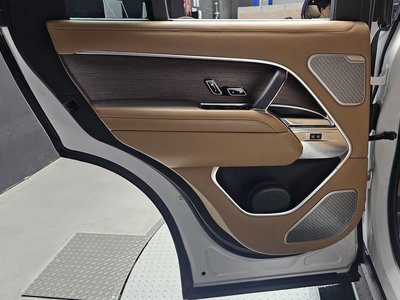 2023 LAND Rover RANGE ROVER — миниатюра 15