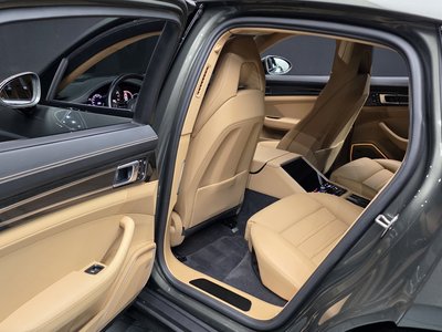 صورة مصغرة 16 لـ 2022 Porsche PANAMERA
