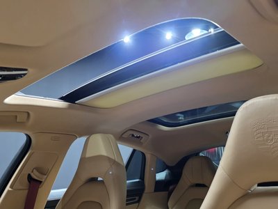 صورة مصغرة 24 لـ 2022 Porsche PANAMERA