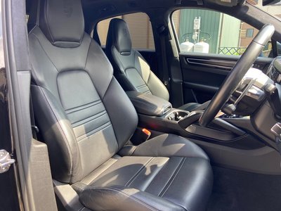 2021 Porsche CAYENNE 缩略图 42