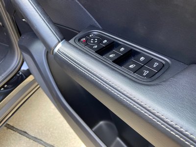 2021 Porsche CAYENNE 缩略图 39