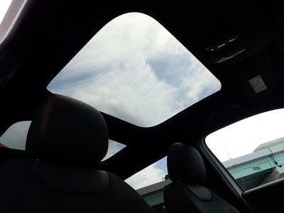 صورة 3 لـ 2021 Mercedes-BENZ GLB
