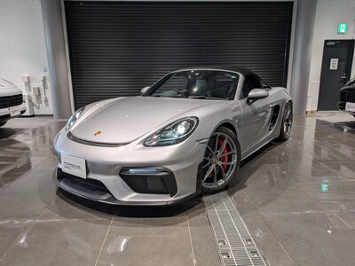 PORSCHE 718 SPYDER