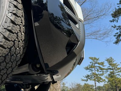 LAND ROVER DEFENDER - 10