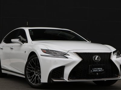 LEXUS LS - 6